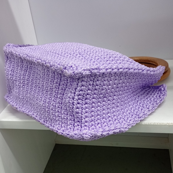 Lavender Knit Handbag with Wooden Handles - Picture 4 of 12